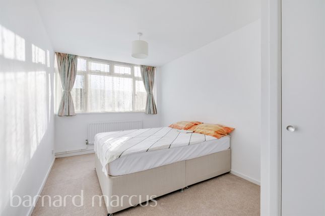 36, Blincoe Close, London photo 4