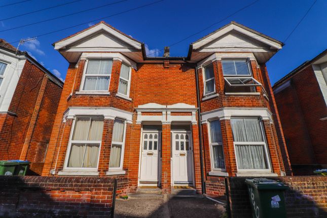 Thumbnail Semi-detached house to rent in Devonshire Road, Southampton