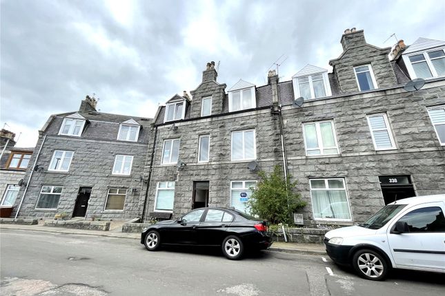 Thumbnail Flat to rent in 332A Hardgate, Aberdeen