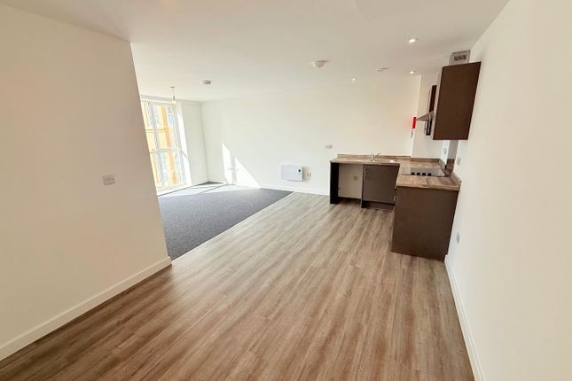Lynton House, Madeira Road, Weston Super Mare photo 3