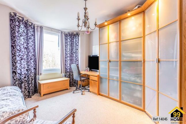 47, Solway Road, London photo 4