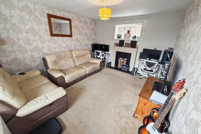 17, Glamorgan Terrace, Tonypandy photo 3