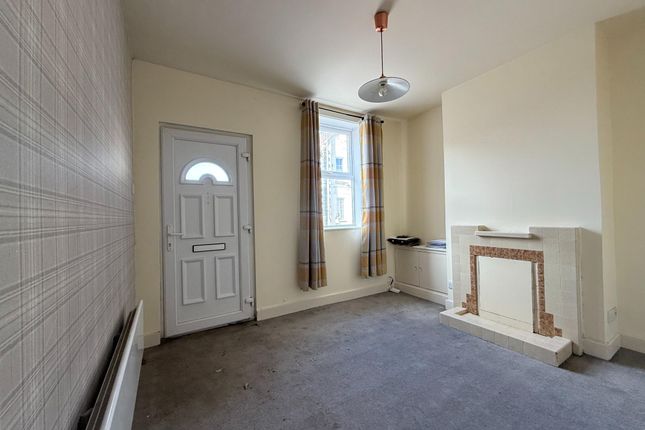 93, Springfield Road, Grantham photo 3