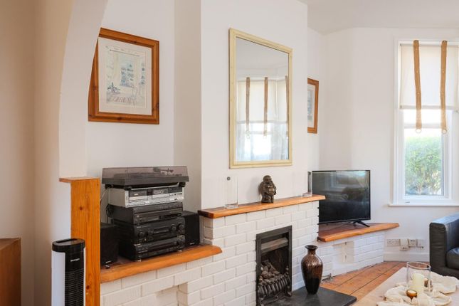 32, Victoria Avenue, Bristol photo 3