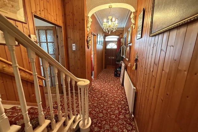 13, Pemberton Avenue, Burry Port photo 5