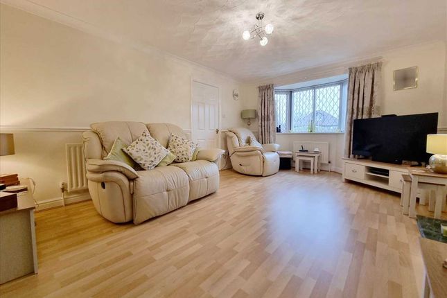 46, Lincoln Road, Ruskington photo 2