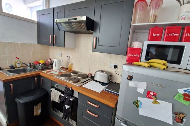 The Moorings,Flat 4, Maer Lane, Exmouth photo 4