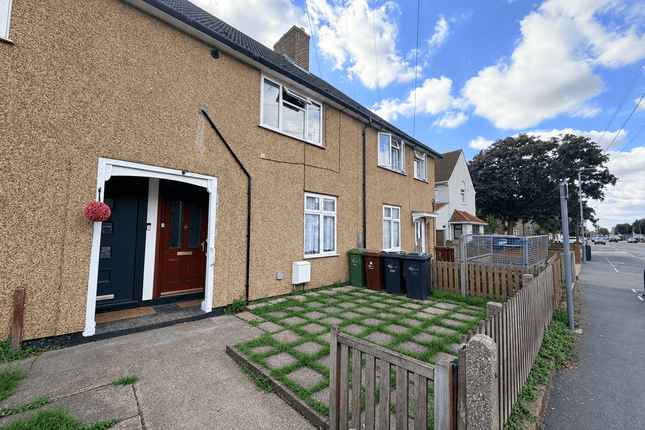 62, Valence Wood Road, DAGENHAM photo 2