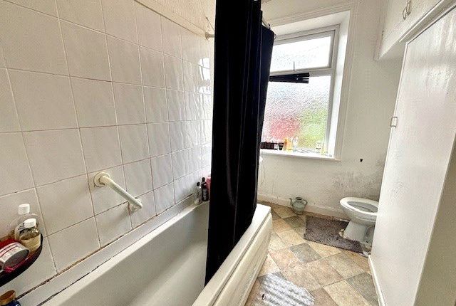 7, Queen Victoria Road, Lancashire photo 5