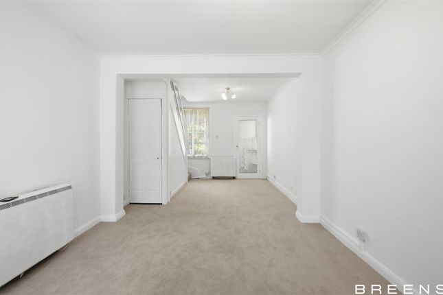 44, Churchbury Road, Enfield photo 2