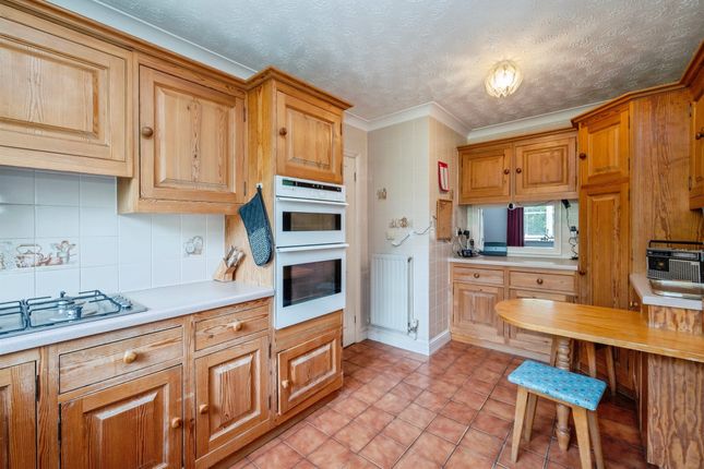 18, Mill Pightle, Norwich photo 3