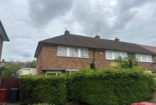Thumbnail End terrace house for sale in Thompson Close, Langley, Berkshire