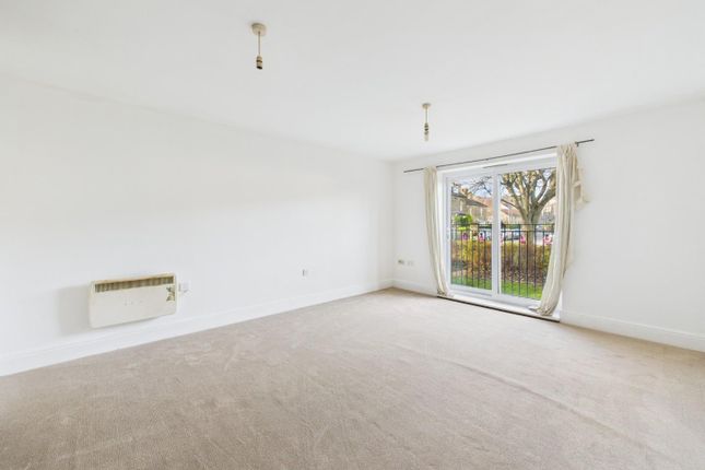 7, Merchants Court, Bingley photo 2
