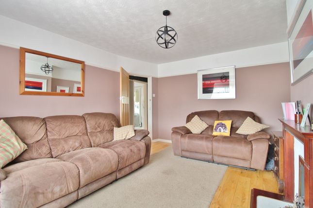 22, Beresford Road, Stubbington photo 4