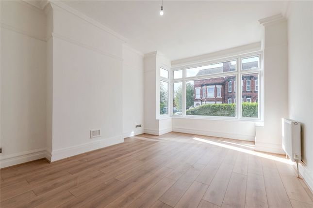 81, Grange Avenue, Leeds photo 4