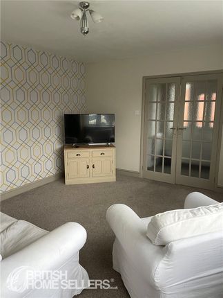 Bungalow for sale in Osbourne Drive, Holton-Le-Clay, Grimsby, Lincolnshire