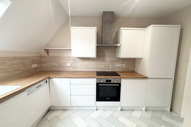 Flat 4, Bristol photo 2