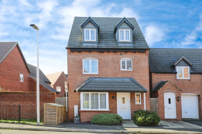 Thumbnail Detached house for sale in Roebuck Road, Bishopton, Stratford-Upon-Avon