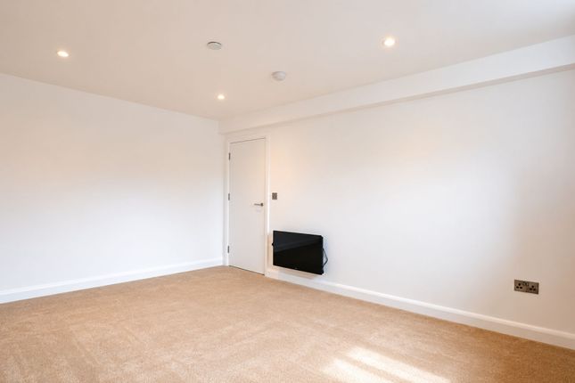 Wetmore Road, Burton-On-Trent photo 3