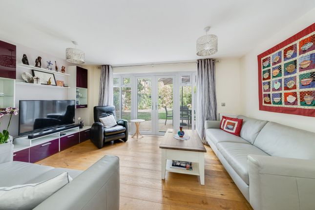 5 Yew Tree Crescent, Didcot photo 4