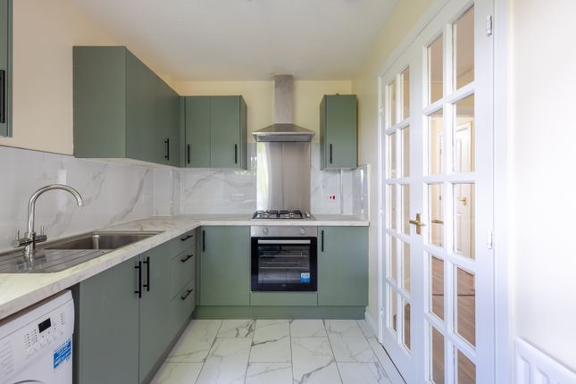 4/5, Carrick Knowe Avenue, Edinburgh photo 4