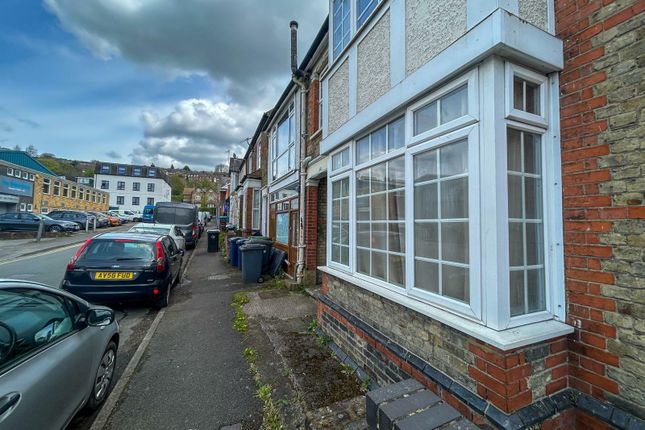 Thumbnail Flat to rent in Victoria Street, High Wycombe