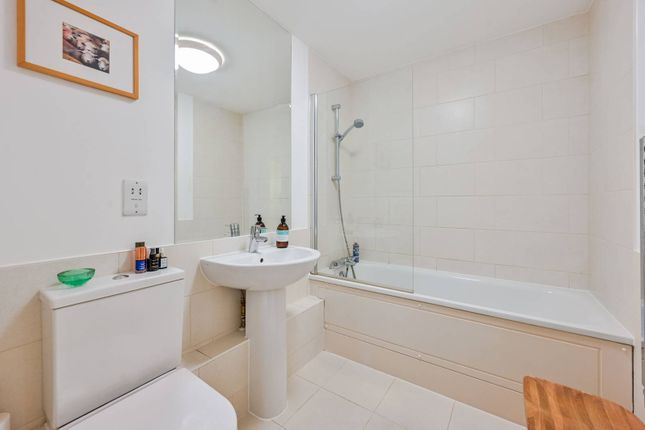 Flat for sale in Wharton House (65% Share), Palmers Road, Bethnal Green, London