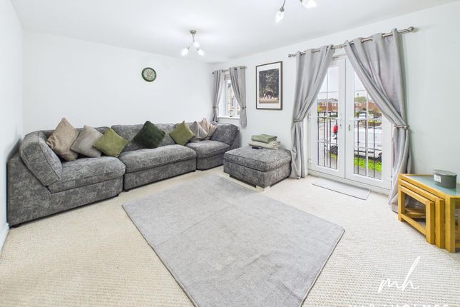 29, Alpine Close, Preston photo 3