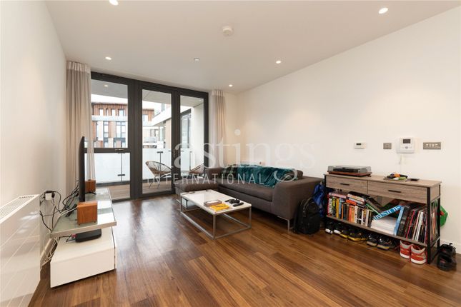 Thumbnail Flat to rent in Hornbeam House, 22 Quebec Way, Canada Water, London