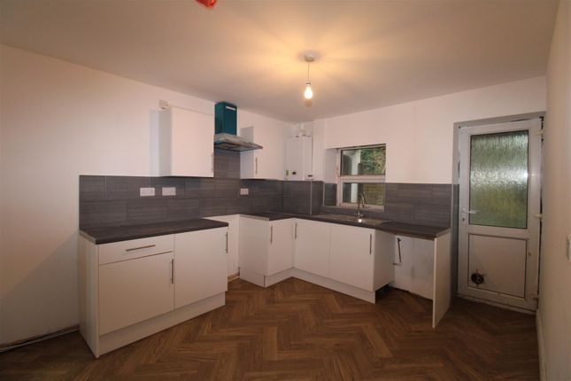 Thumbnail Property to rent in Penybryn Terrace, Penrhiwceiber, Mountain Ash
