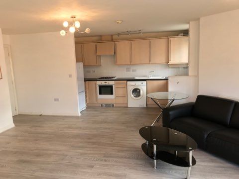 Flat to rent in Signet Square, Coventry