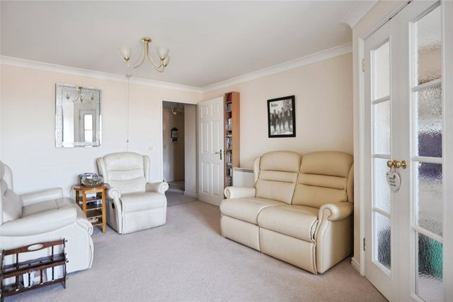 69, Laurel Court, Cheriton photo 4