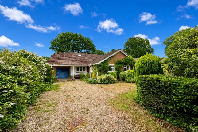 3-bed house on 7, Antells Way, Fordingbridge, £435,000