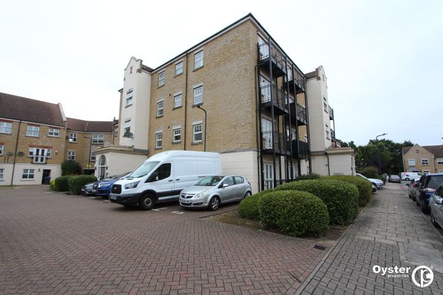 Flat to rent in Rose Bates Drive, London