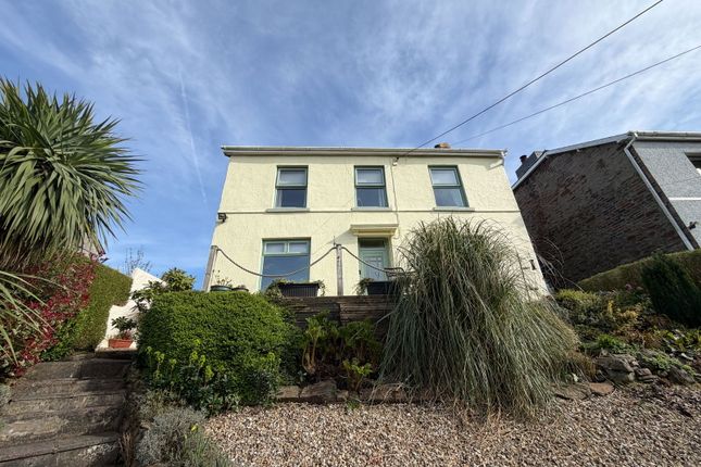 3-bed house on 125, Heol Y Garn, Swansea, £339,950