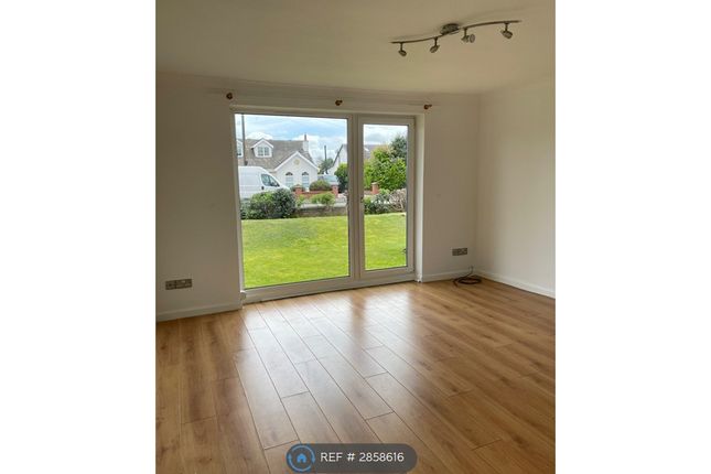 Flat, Heyhouses Court Heyhouses Lane, Lytham St. Annes photo 3