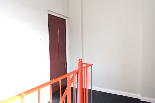 Kays Court, Nags Head Road, Enfield photo 3