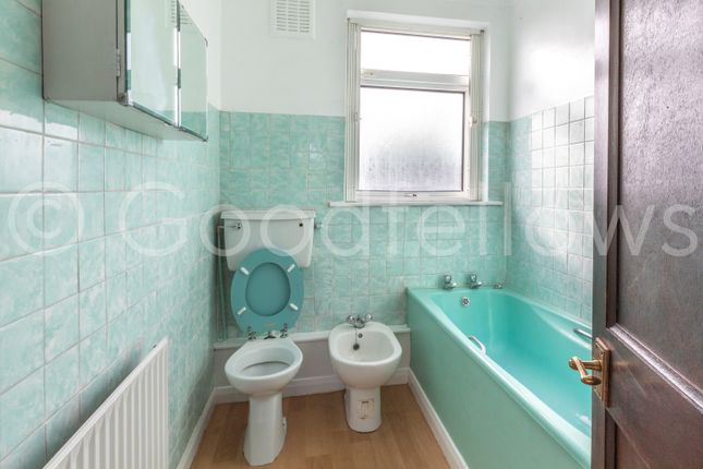 Terraced house to rent in Mitcham Road, Croydon