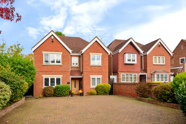 Thumbnail Detached house for sale in Mount Grace Road, Potters Bar, Hertfordshire