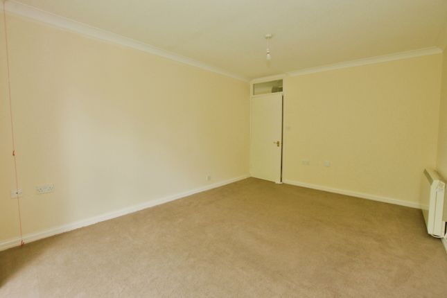 34, Springwood Court, New Romney photo 4