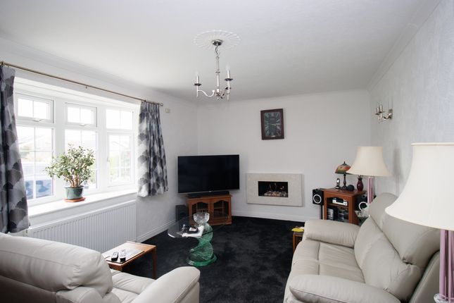 7, Wentworth Way, Hunmanby photo 3
