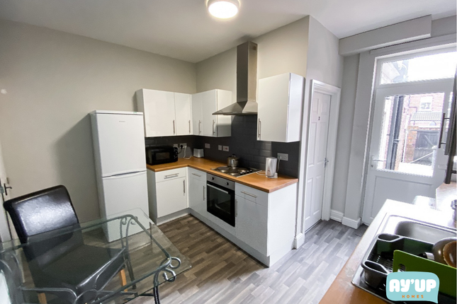 Room 1, 41 Stanhope Road, Doncaster photo 5