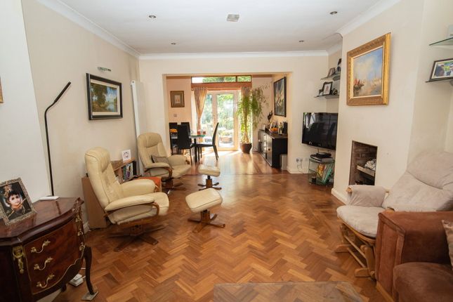 86, Albury Drive, Pinner photo 4
