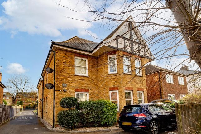 1-bed flat on Flat 4 Iconiom House, 105, Leicester Road, Barnet, £250,000