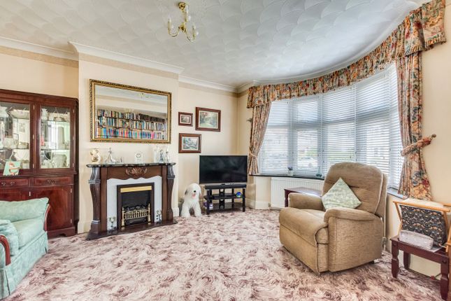 201, Burnt Oak Lane, Sidcup photo 4