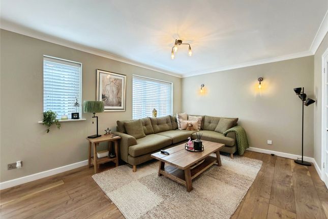 74, Horatio Avenue, Bracknell photo 5