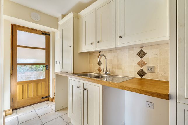 Magnolia Cottage,, South Lane, Salisbury photo 3