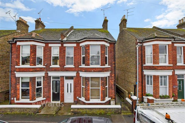 27, Grosvenor Road, Broadstairs photo 2