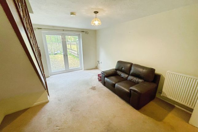 30 Nant Y Wiwer, Port Talbot photo 3