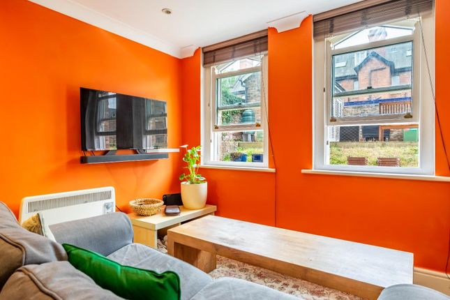 Flat 2, 10, Wenlock Terrace, York photo 3